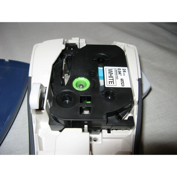 Brother P-Touch PT-1400 Label Maker Tested and Working w Labels & Batteries - Picture 7 of 7
